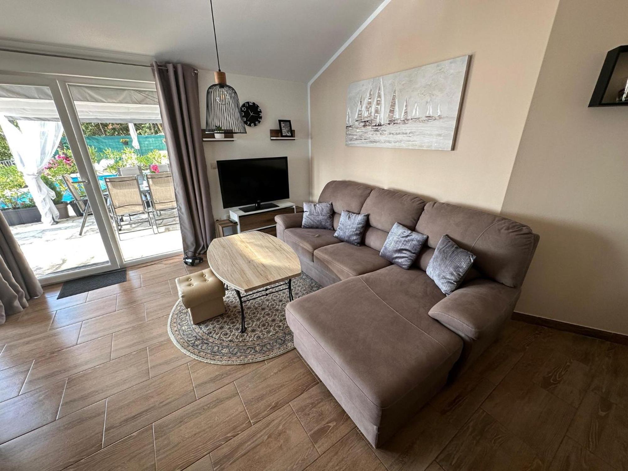 Apartments Kroatien Lovran Rum bild