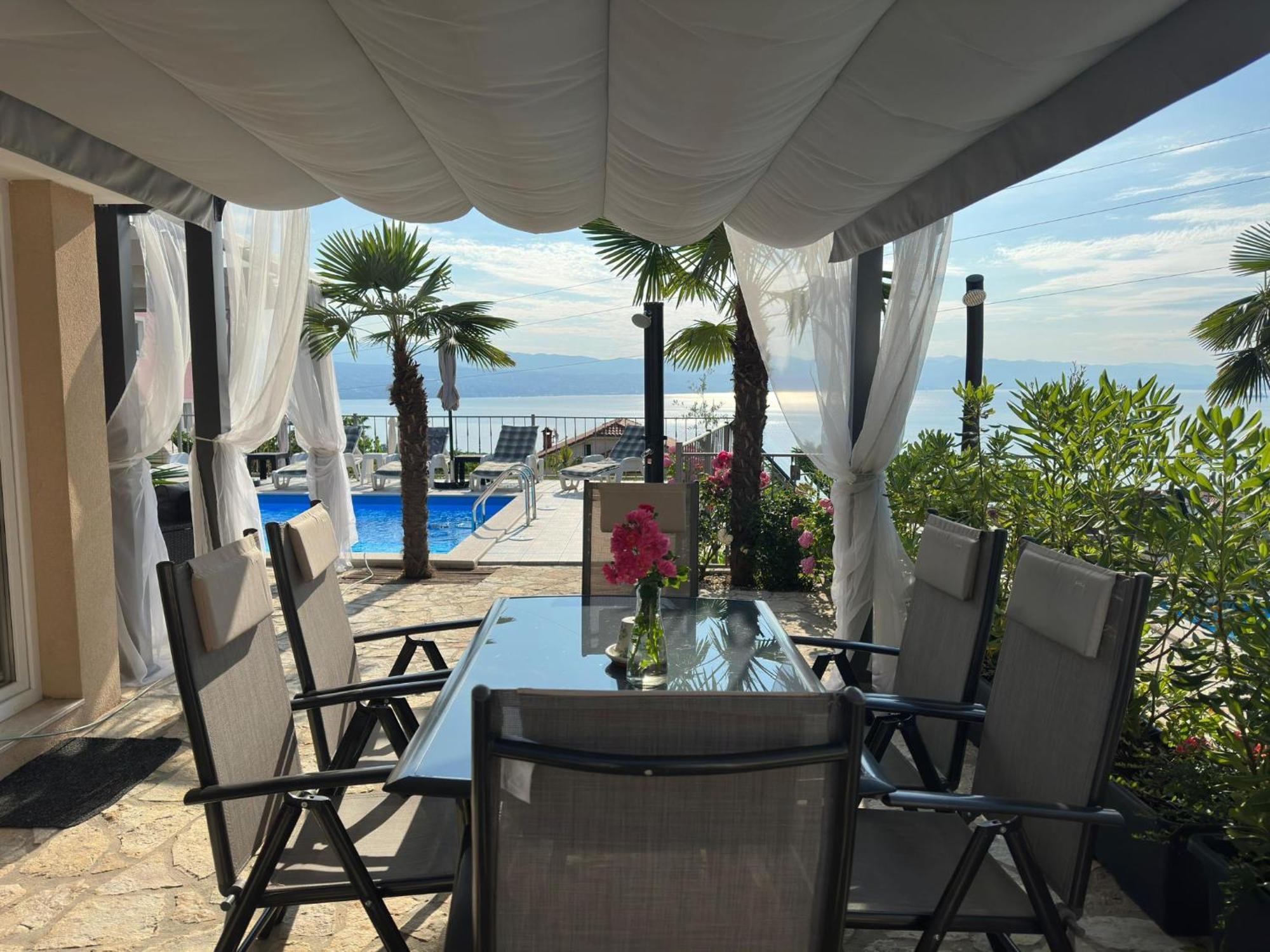 Apartments Kroatien Lovran Rum bild